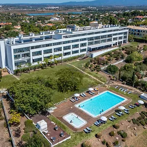 Hotel apartamentowy Pelican